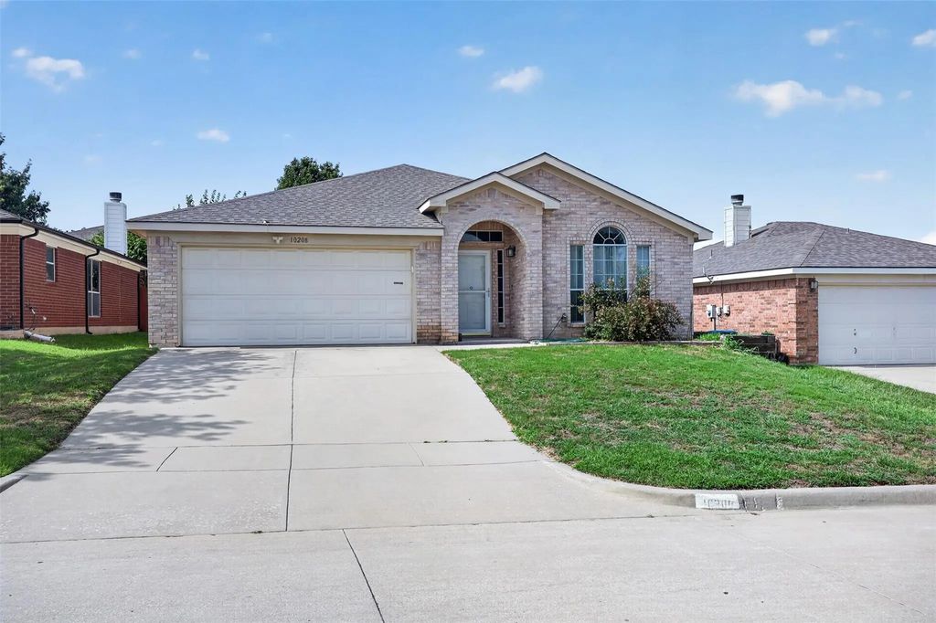 10208 Dallam Lane, Fort Worth