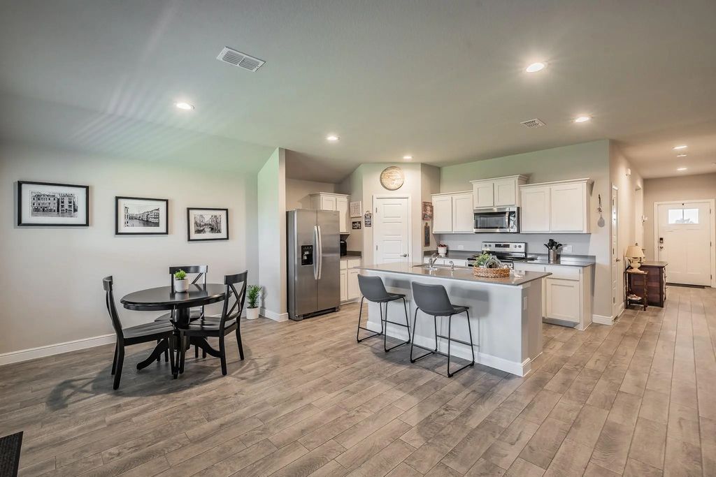 713 Breckenridge Park Drive, Alvarado