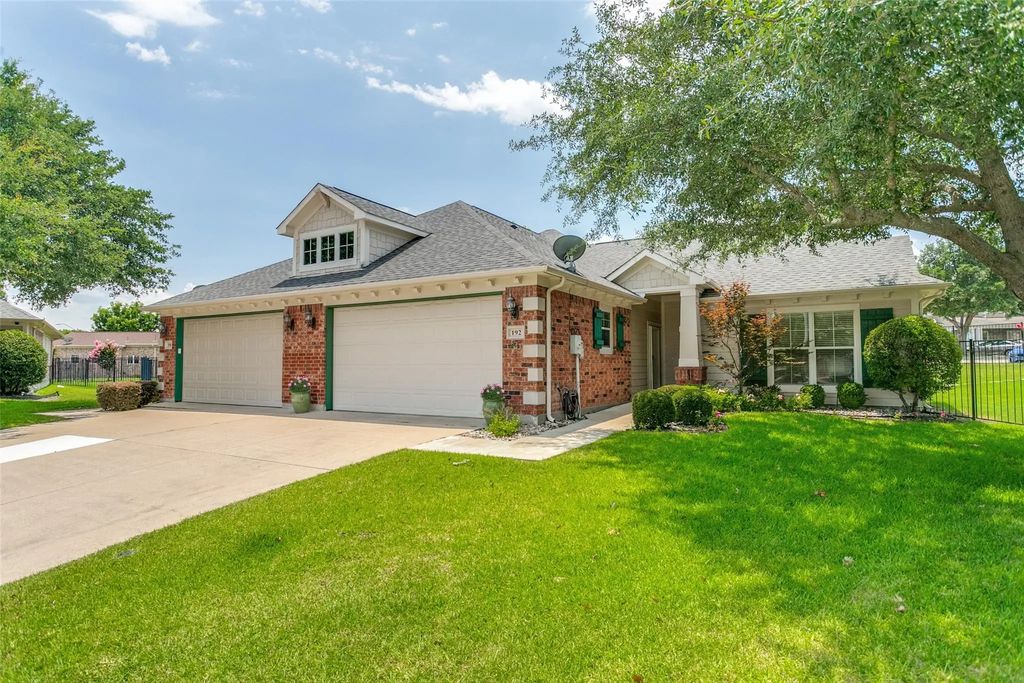 192 River Hills Court, McKinney