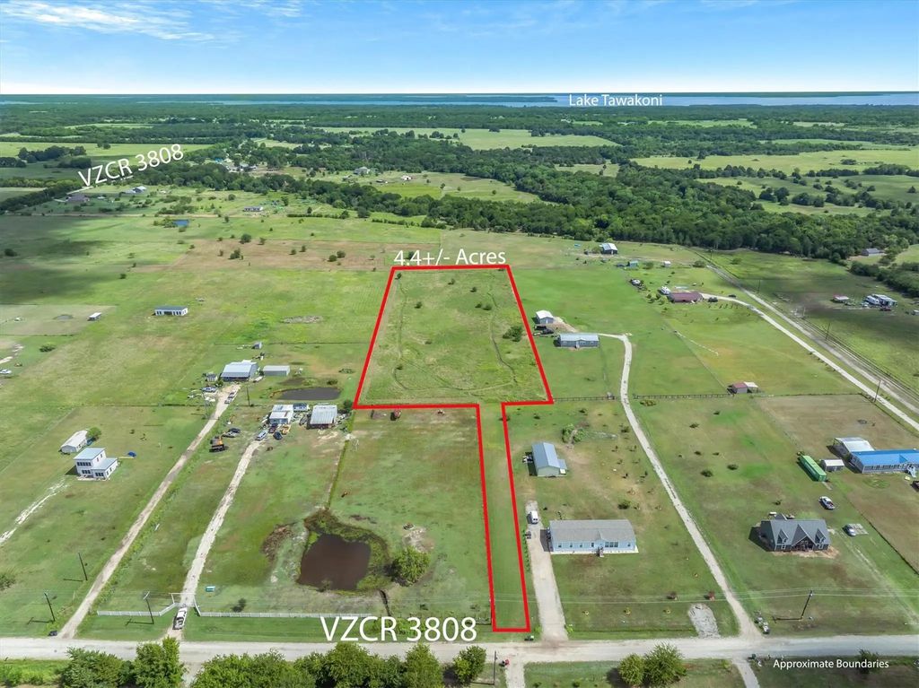 1911 Vz County Rd 3808, Wills Point