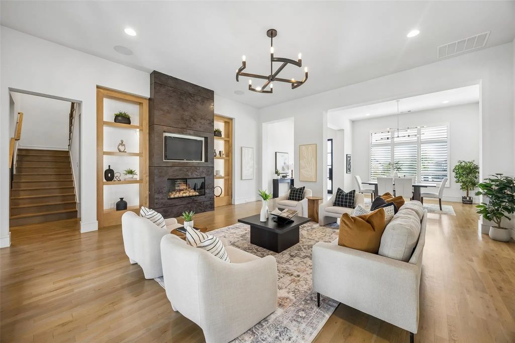 8605 Colina Terrace, Benbrook