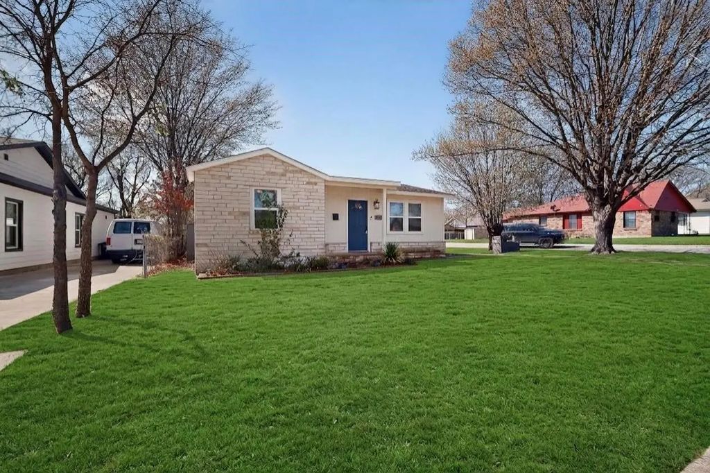 1300 E Mulkey Street, Fort Worth