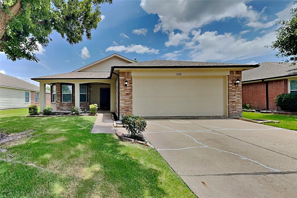 1022 Halifax Lane, Forney