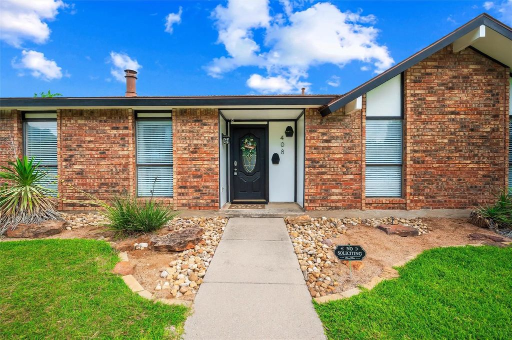408 Shadowcrest Lane, Coppell