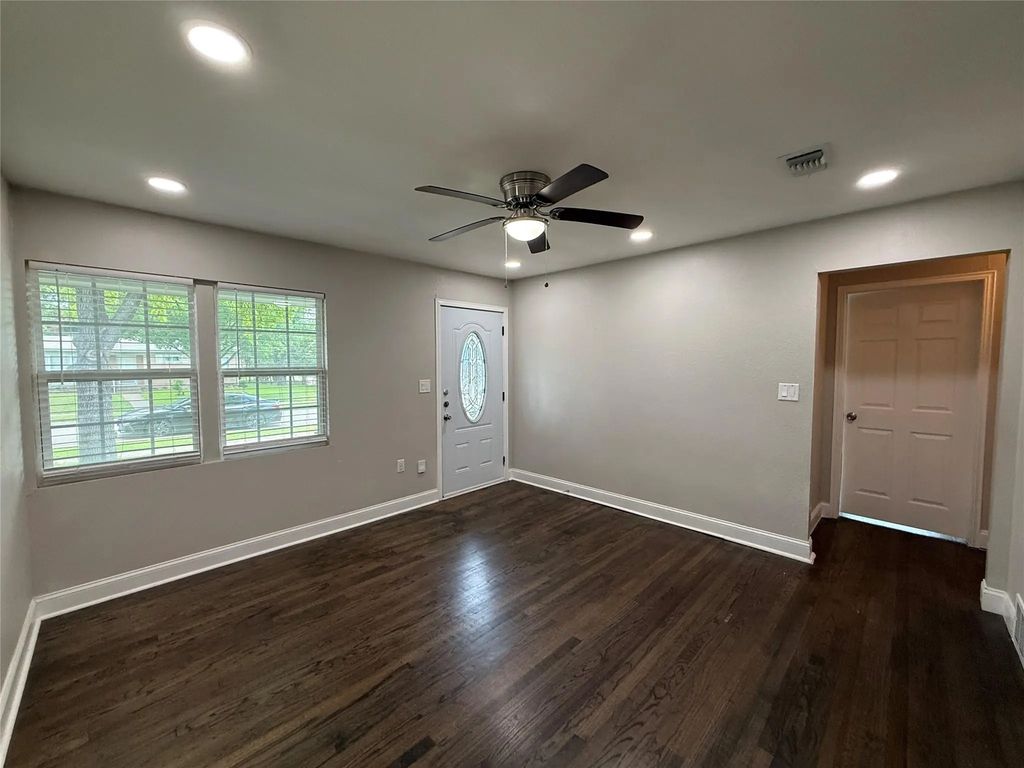 10403 Sandra Lynn Drive, Dallas