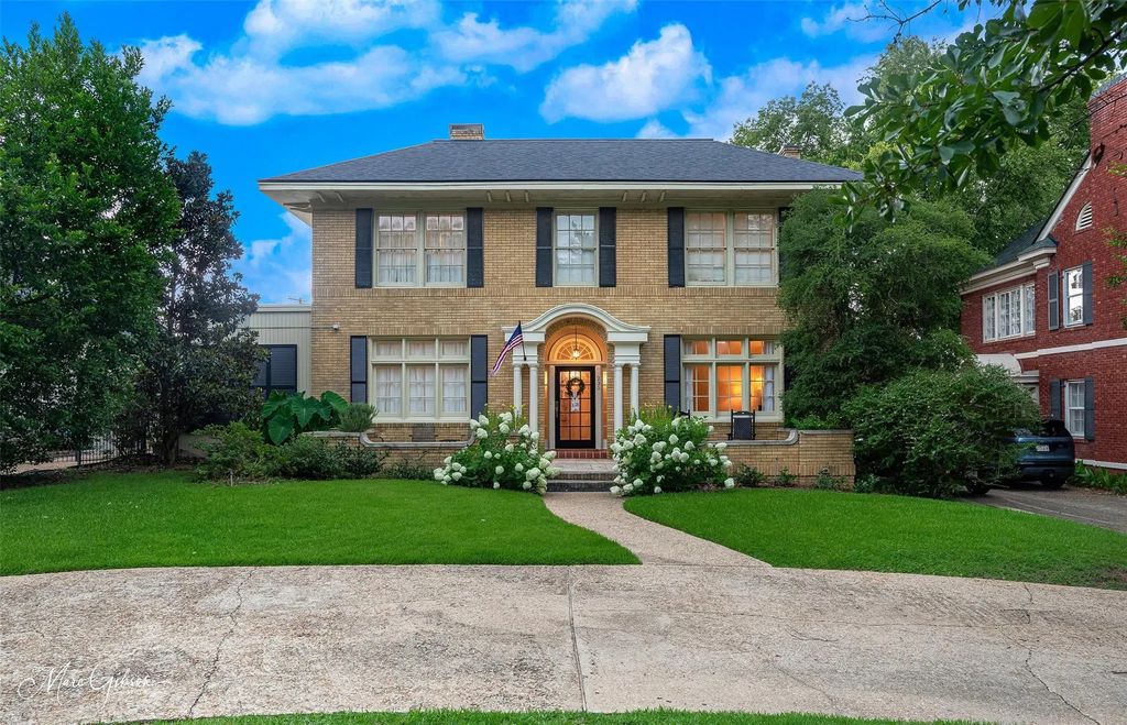 235 Gladstone Boulevard, Shreveport