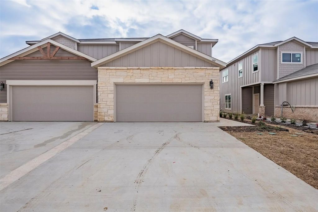 640 Wheatfield Drive, Venus