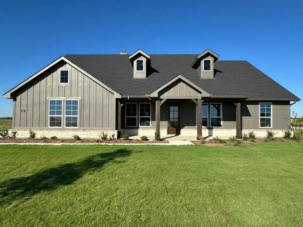 181 Sunny Side Road, Valley View