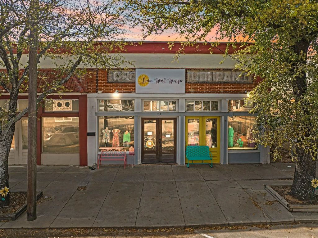 112 S Covington Street, Hillsboro