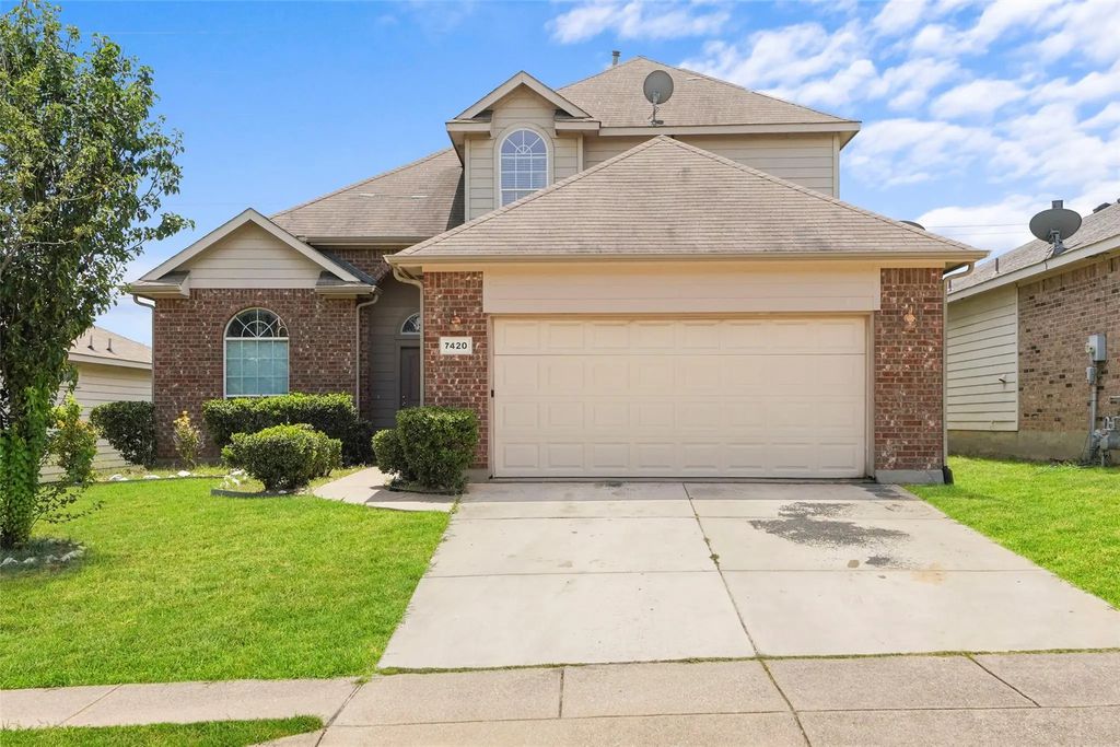 7420 Alverstone Drive, Fort Worth