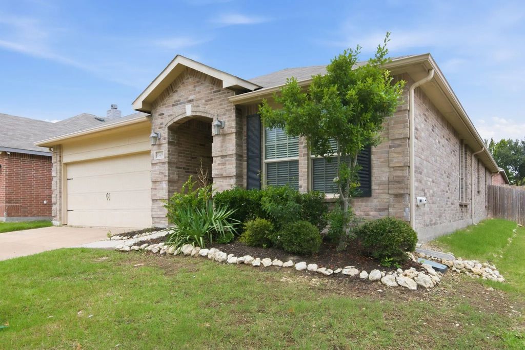 12409 Lonesome Pine Place, Fort Worth