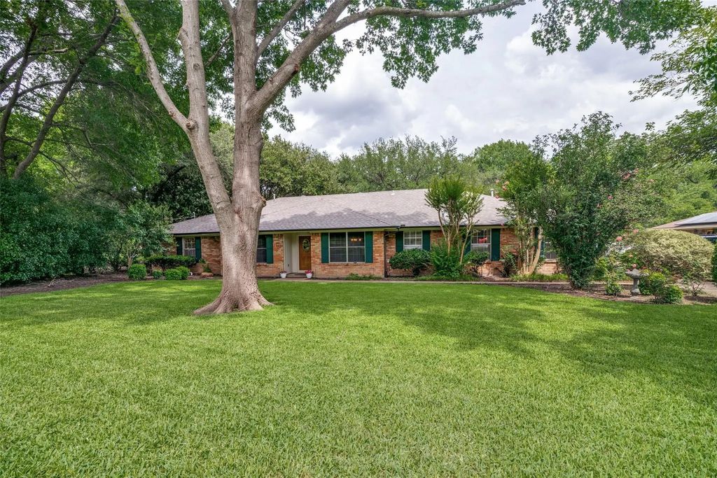 5802 Pecan Grove Drive, Sachse