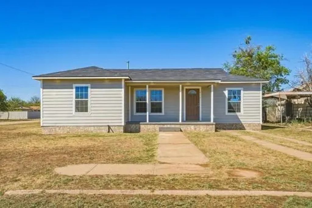 212 Nw I Avenue, Hamlin