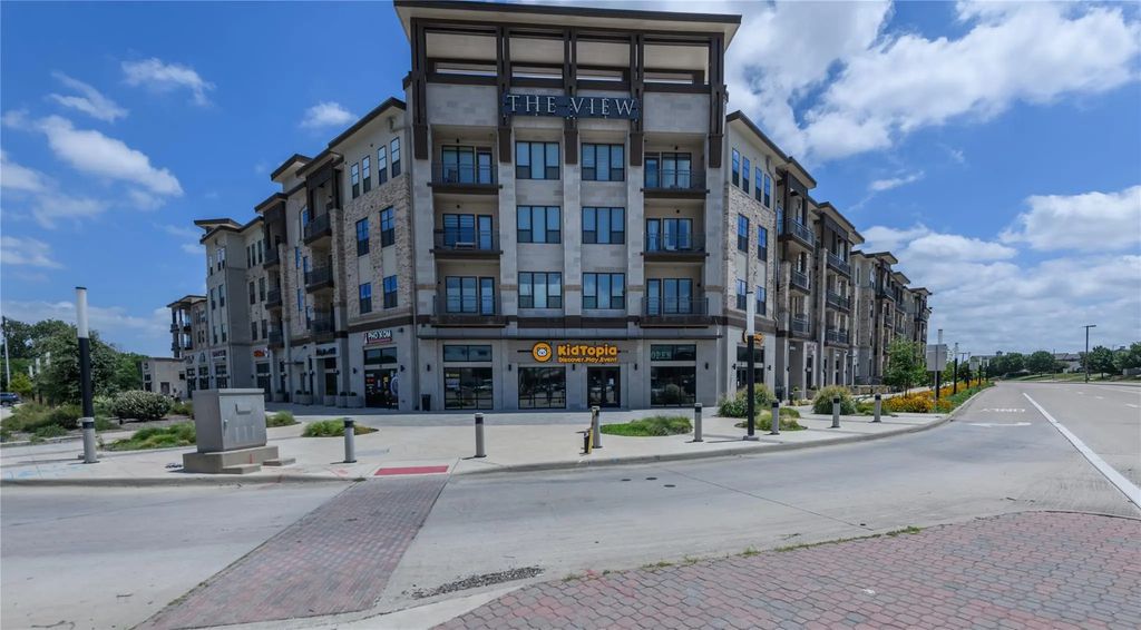 2700 Old Denton Road 4450, Carrollton