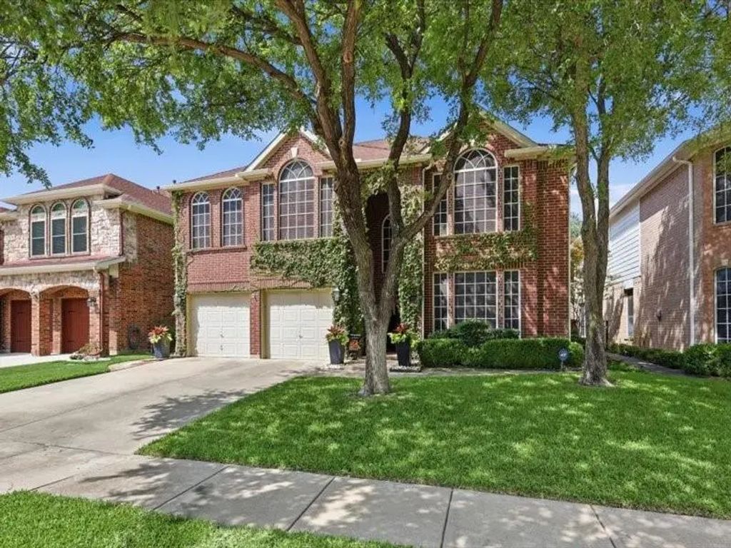 4145 Shores Court, Fort Worth