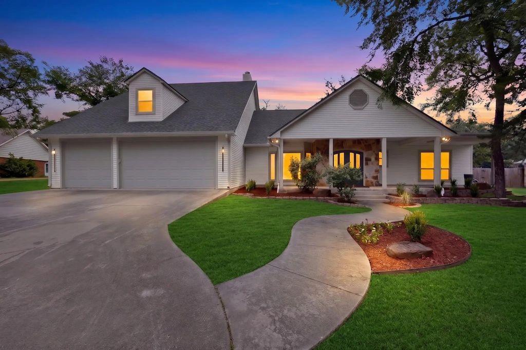 715 Kiowa Drive E, Gainesville
