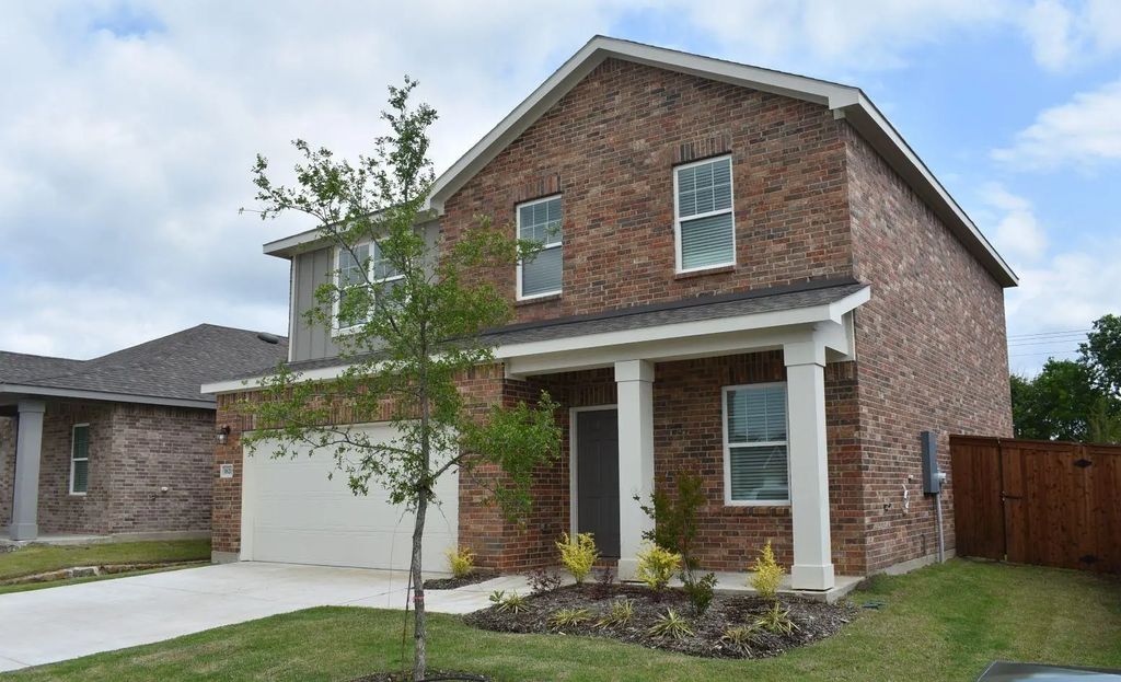 1871 Lockhart Street, Forney