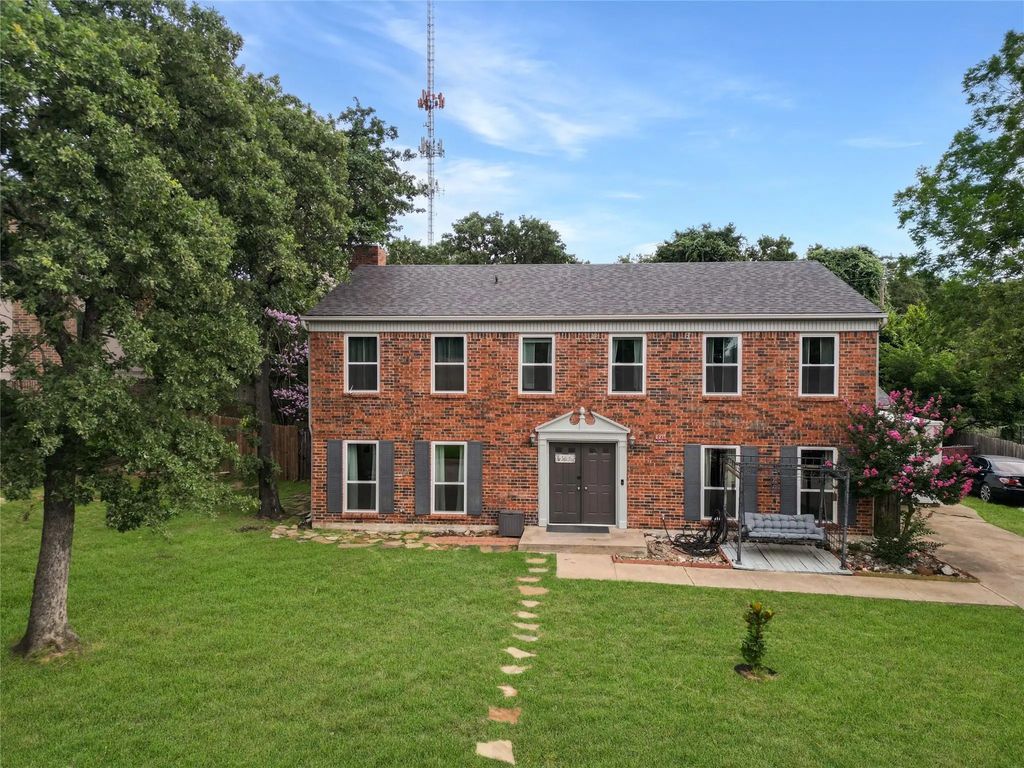 6217 Barcelona Drive, Arlington