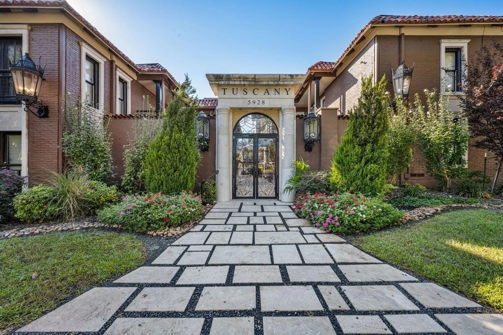 5932 Sandhurst Lane 216, Dallas