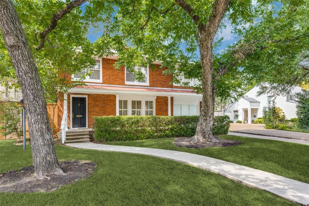 3528 Mockingbird Lane, Highland Park