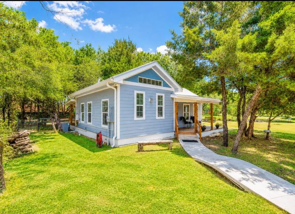 14275 Gholson Road, Gholson