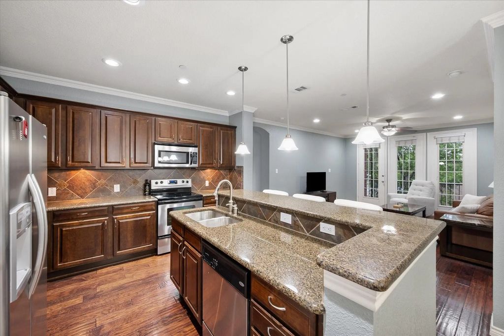 950 Henderson Street 1200, Fort Worth