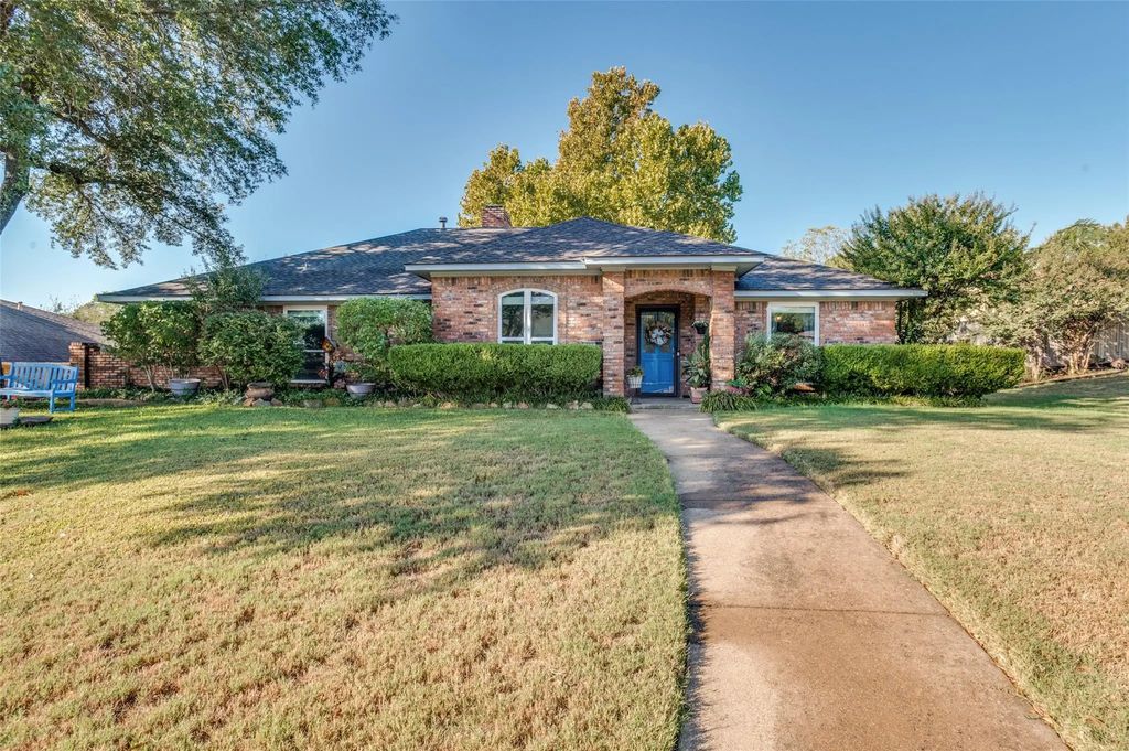722 Corinthian Place, Duncanville