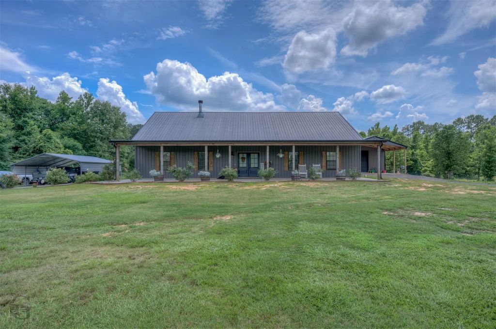 5102 Highway 2, Sarepta