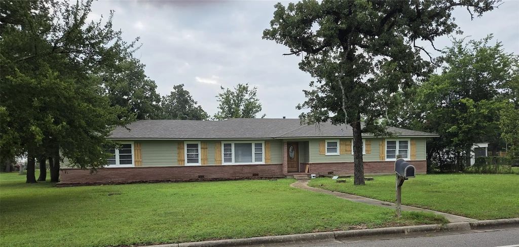 4325 Kendall Lane, Waco