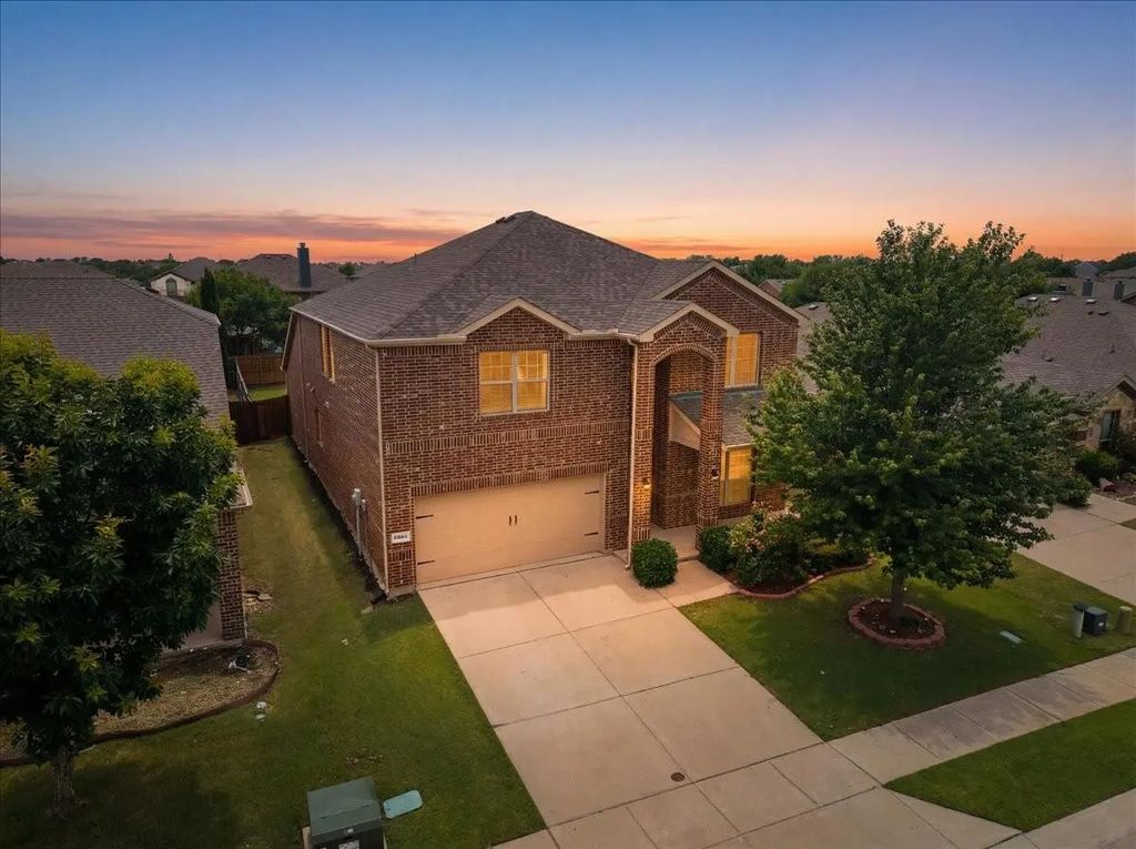 5611 Coventry Drive, Prosper