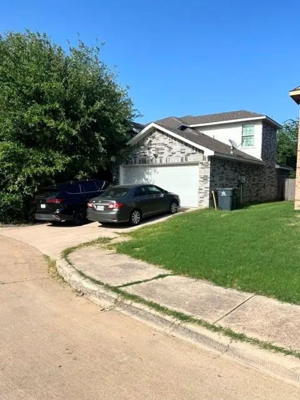 1305 Luna Linda Drive, Arlington