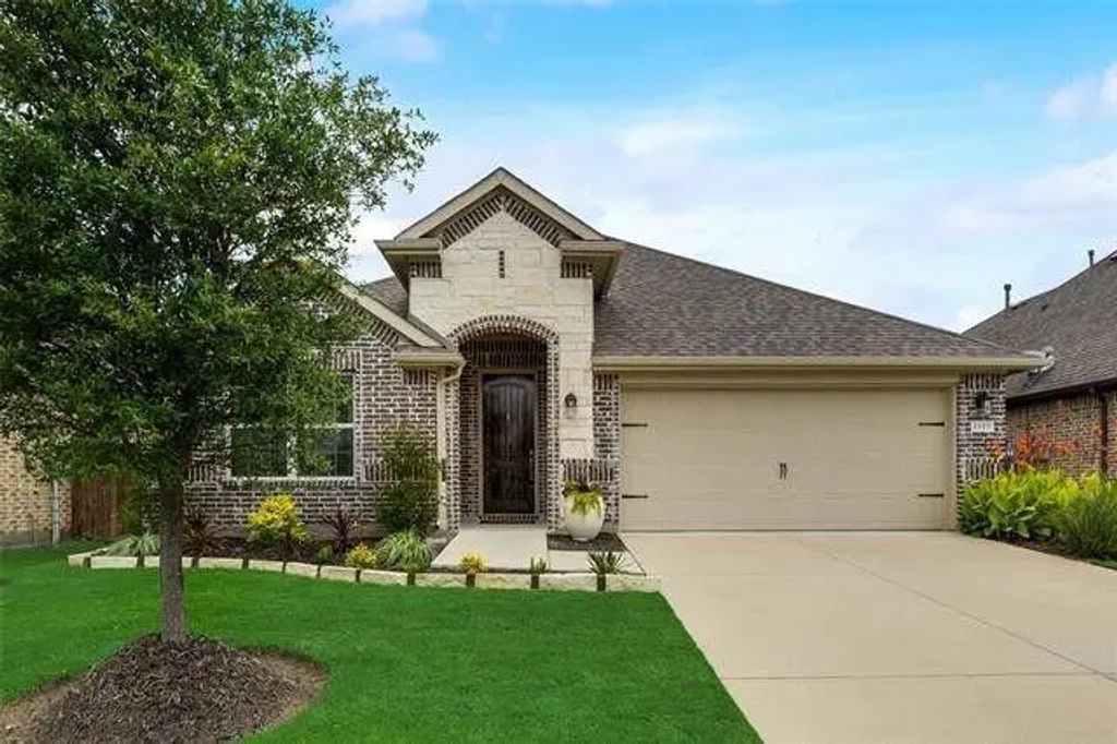 1113 Bryce Canyon Drive, Celina