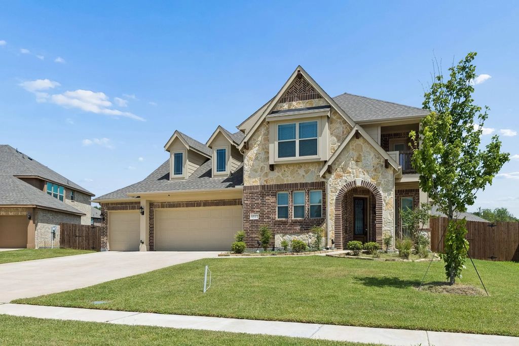 6517 Harwich Drive, Mesquite