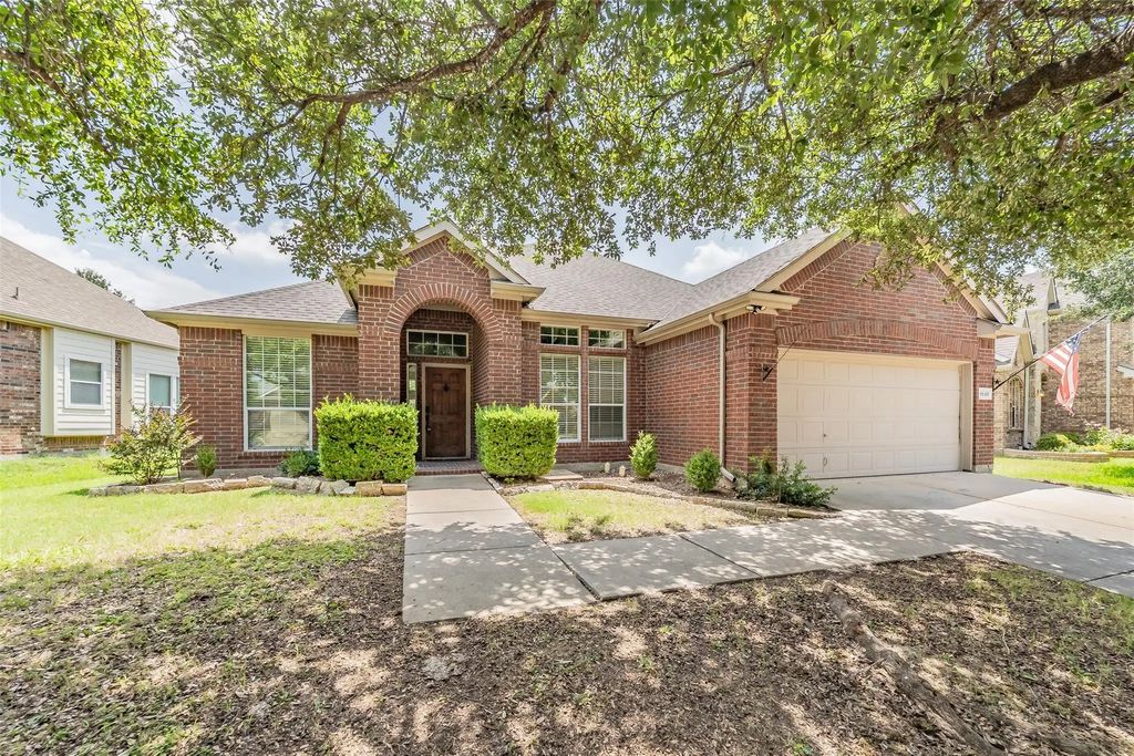 8648 Prairie Dawn Drive, Fort Worth