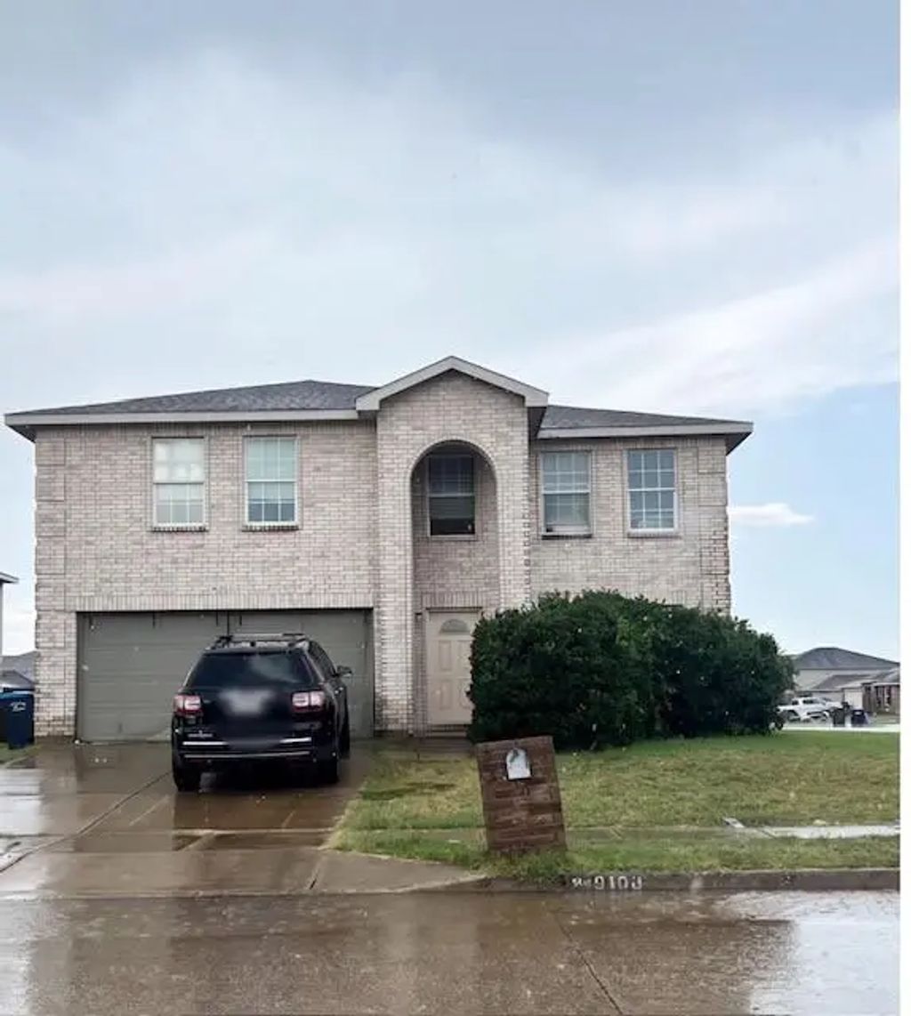 9100 Troy Drive, Fort Worth