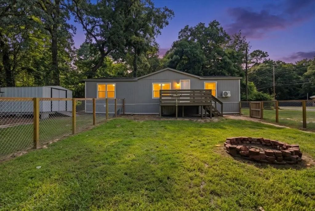 121 Jackie Street, Bullard
