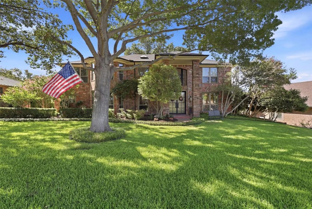 7621 Woodside Hill, Fort Worth