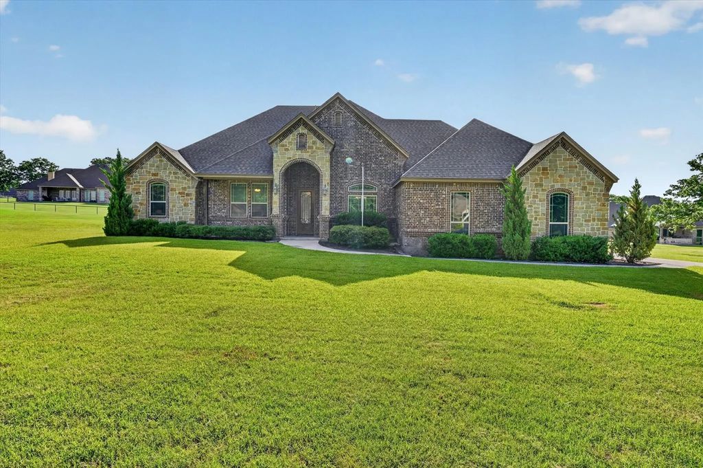 197 Ellis Creek Drive, Weatherford