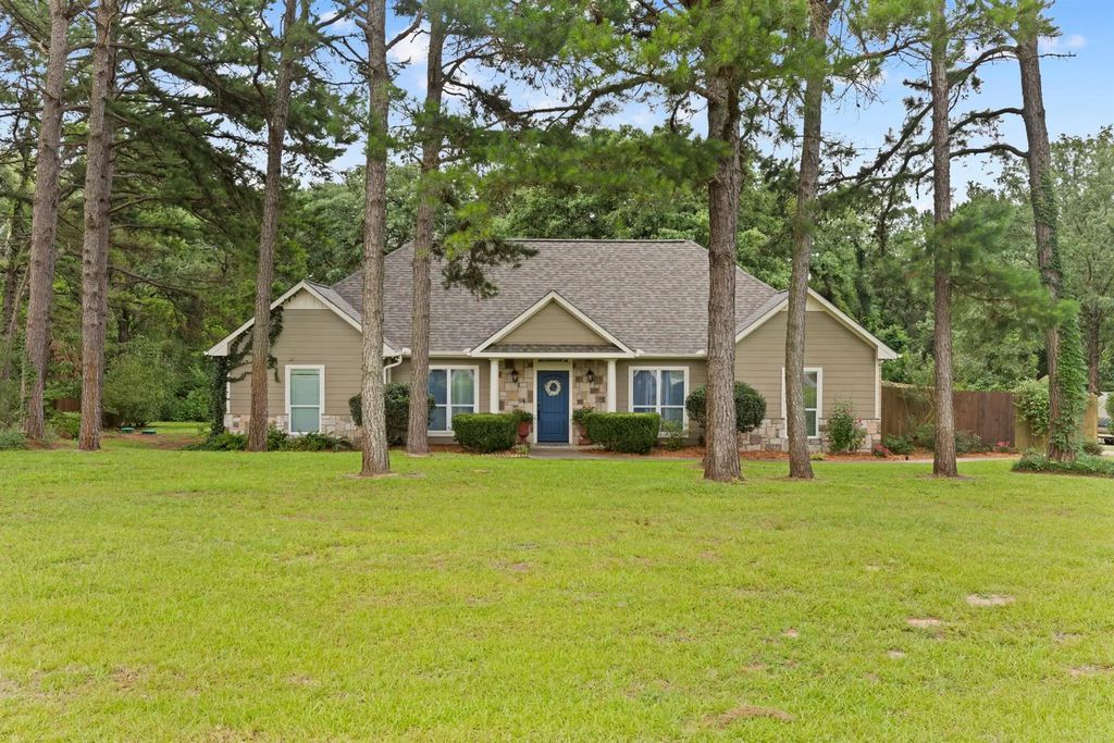16702 Meadow Crest Drive, Lindale