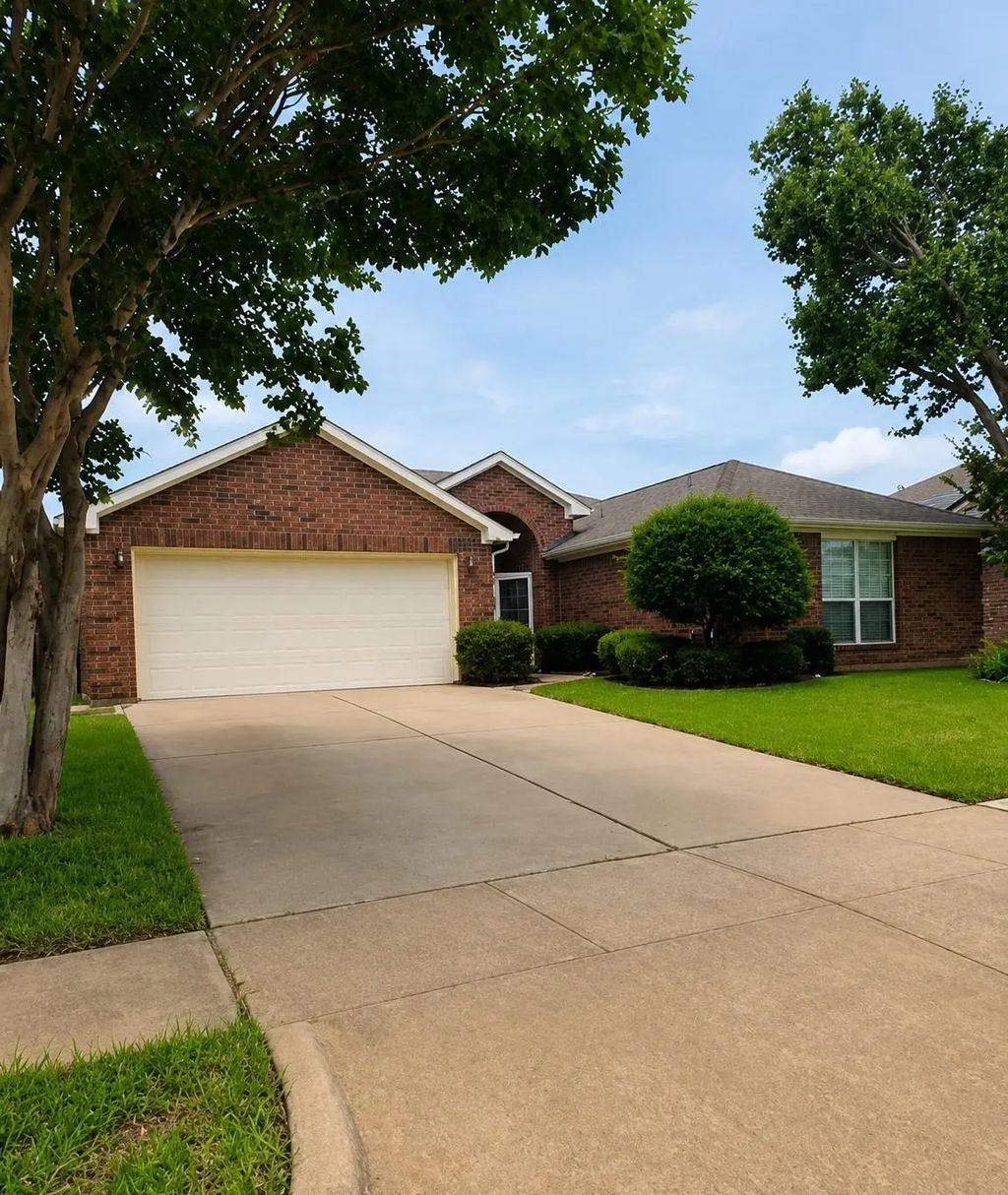 307 Dimes Street, Arlington