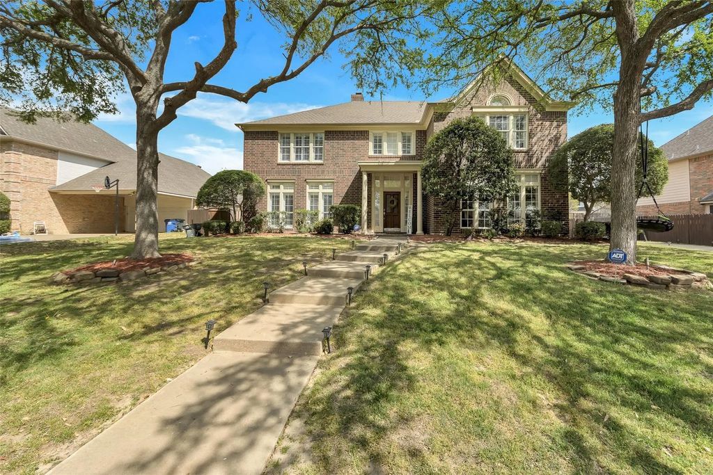 205 Bob O Link Drive, Southlake