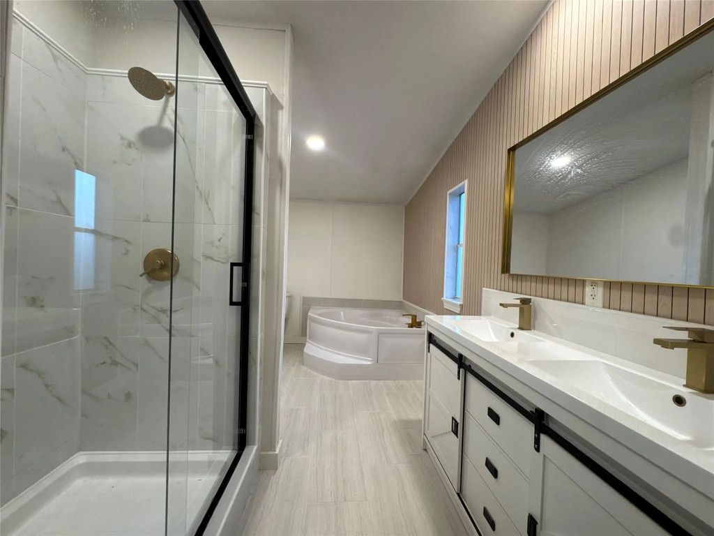 1208 Casa Lane, Venus