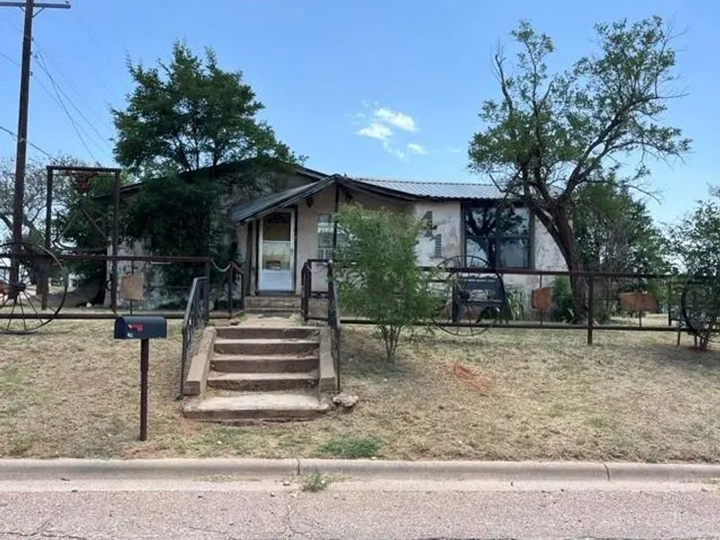 412 E 7th Street, Rotan