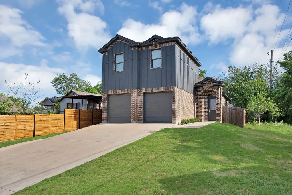 1008 20th Street, Fort Worth