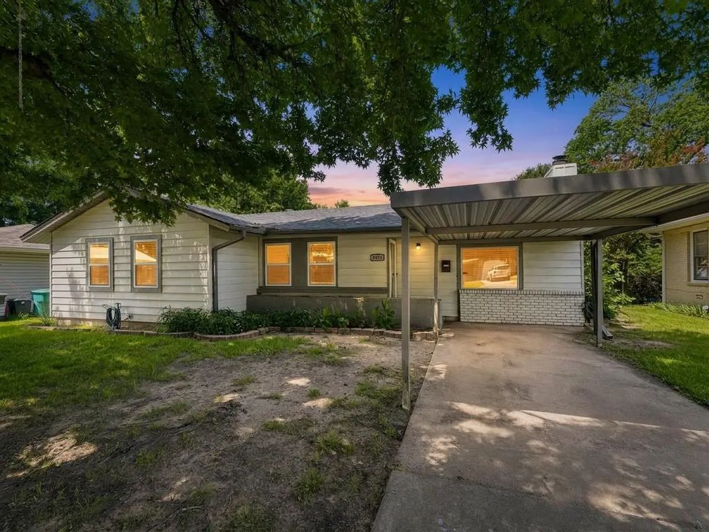 1414 N Binkley Avenue, Sherman