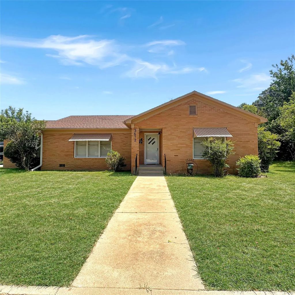 3412 4th Street, Brownwood