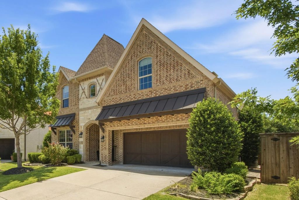 744 E Lake Drive, Coppell