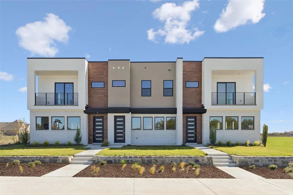 4035 Belair Boulevard, Sherman