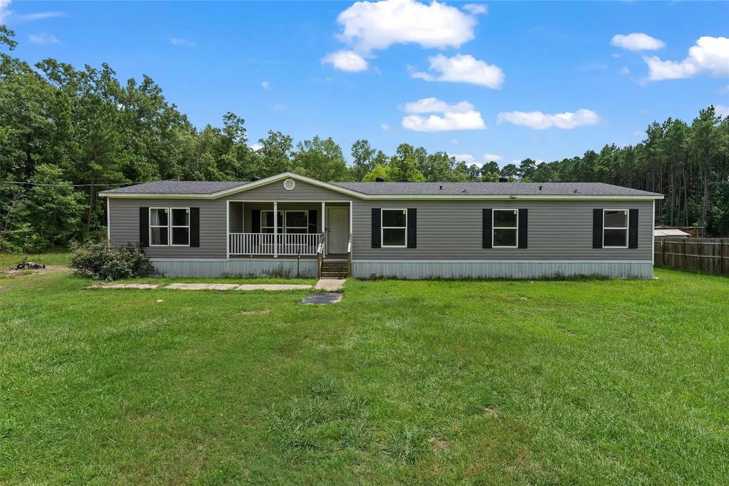 310 Merrill Lane, Benton