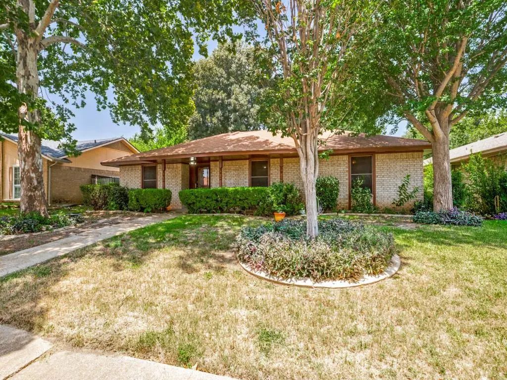 7133 Bayberry Lane, Dallas